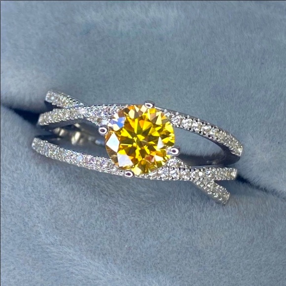 Certified, 1ct Yellow Moissanite Diamond Twisted ring main image 9